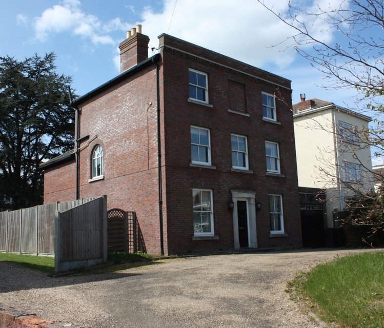 112_Priory_8MCnQ88
