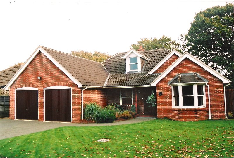 Traditional_bungalow_design